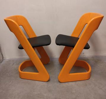  klapstoel van Peter Ghyzcy model Lucy voor Form+ Life beschikbaar voor biedingen
