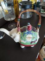 Theepot met Handvat vintage bankoware, Ophalen