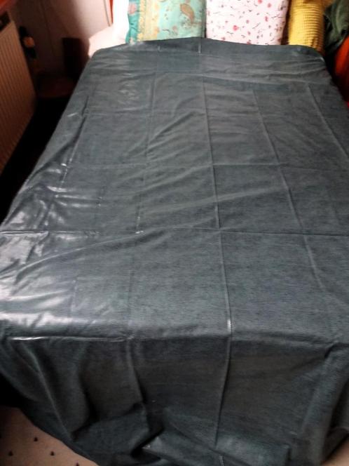 Groen Nappa (kunst-leer) lap reptielhuid-look +/- 145 x 260, Hobby en Vrije tijd, Stoffen en Lappen, Zo goed als nieuw, Leer of Kunstleer