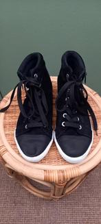 Gympen, Ophalen of Verzenden, Zo goed als nieuw, Sneakers of Gympen