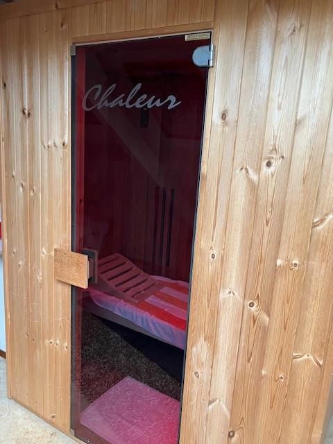 Infra rood sauna, Sport en Fitness, Sauna, Gebruikt, Complete sauna, Infrarood, Ophalen