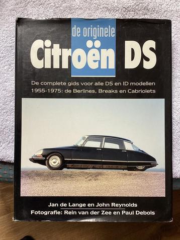 De originele Citroën DS, hardcover beschikbaar voor biedingen