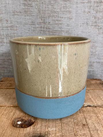Mica bloempot, M14, in perfecte staat beschikbaar voor biedingen