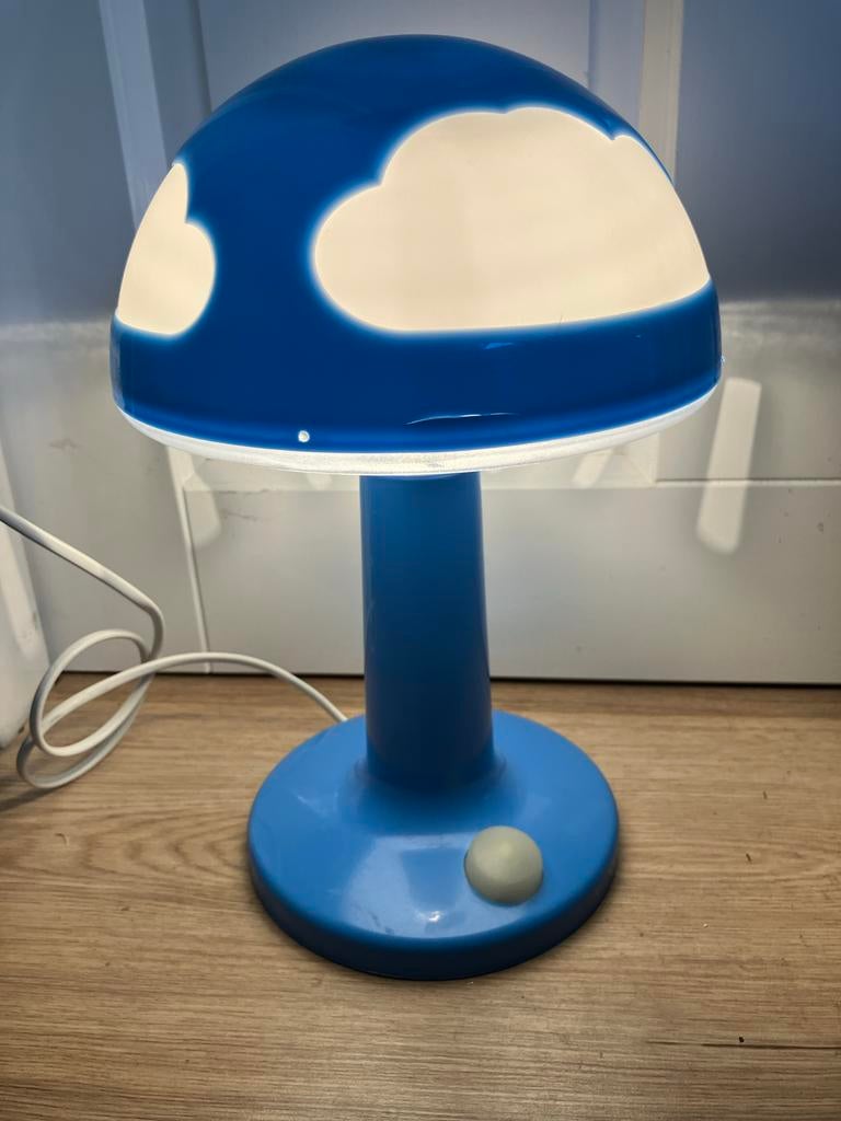 IKEA Skojig kinderlamp paddenstoel blauw, Huis en Inrichting, Lampen | Tafellampen, Ophalen of Verzenden, Gebruikt, Kunststof
