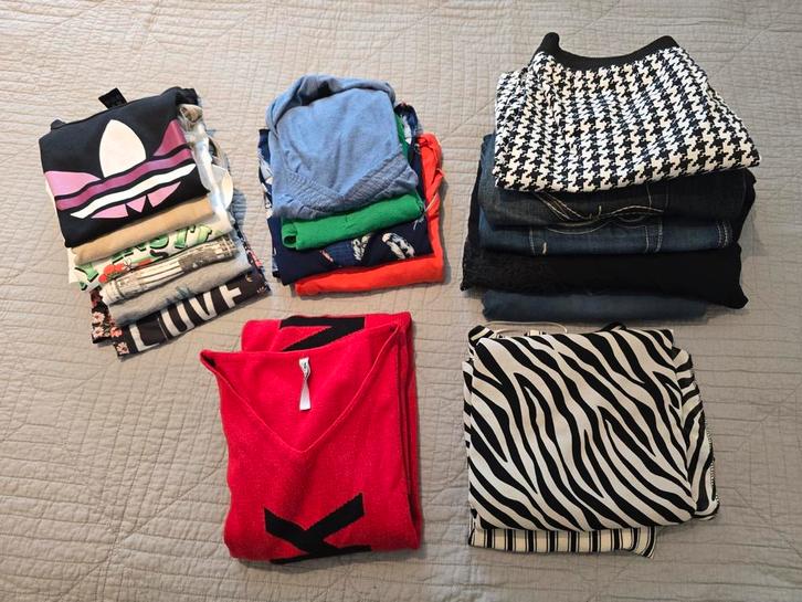 Dameskleding maat S-M. 18 kledingstukken, Kleding | Dames, Dames-kledingpakketten, Gedragen, Maat 36 (S), Ophalen of Verzenden