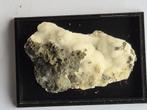 Leuk stukje calciet uit Gaulsberg, Vogelsberg in Duitsland, Ophalen of Verzenden