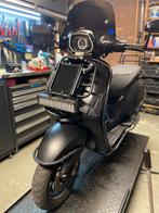 Vespa Sprint 2020 300cc (beschrijving laatste foto ), Ophalen, Zo goed als nieuw, Vespa