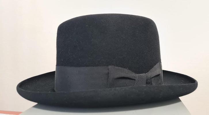 Vintage (1956) Borsalino Hoed maat 55cm of 4 Borsalino maat, Kleding | Dames, Hoeden en Petten, Zo goed als nieuw, Hoed, 55 cm (S, 6⅞ inch) of minder