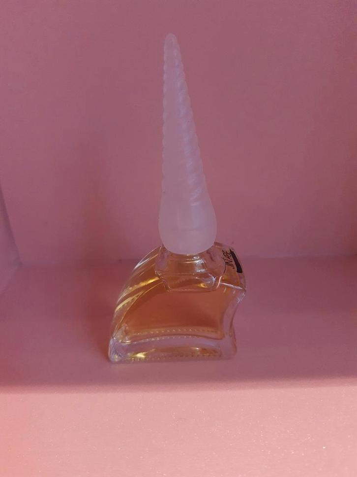 Parfum miniatuur Jinabe 7,5 ml edt, Verzamelen, Parfumverzamelingen, Zo goed als nieuw, Miniatuur, Gevuld, Ophalen of Verzenden