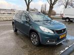 Peugeot 2008 / 1.2 Allure 110pk / Pano / Carplay / Trekhaak, Voorwielaandrijving, 1250 kg, Origineel Nederlands, Handgeschakeld
