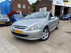 Peugeot 307 CC 1.6-16V NW.DISTRIBUTIERIEM/ NW APK/ OLIE/ KOE, Auto's, 730 kg, 4 cilinders, Cabriolet, 4 stoelen