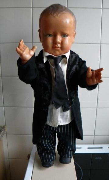 OUDE POP PETIT COLLIN, JONGEN, BRUIDSJONKER 56 CM. beschikbaar voor biedingen