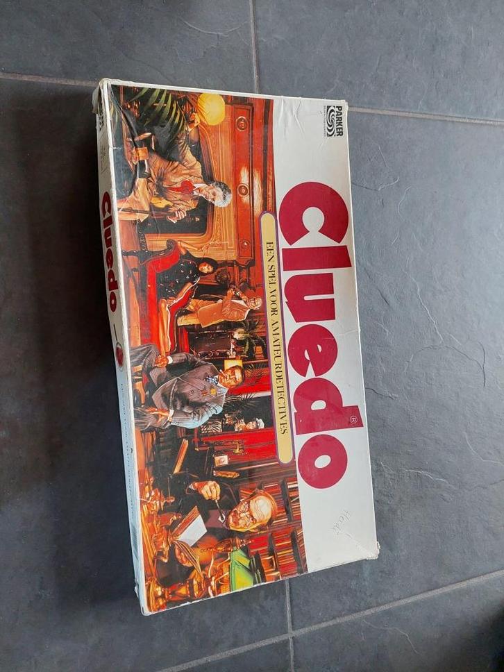 Cluedo bordspel, Hobby en Vrije tijd, Gezelschapsspellen | Bordspellen, Gebruikt, Een of twee spelers, Drie of vier spelers, Vijf spelers of meer