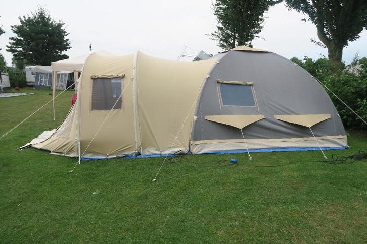 Karsten tent 350 incl. luifels staalgrijs/beige en pomp, Caravans en Kamperen, Tenten, meer dan 6, Zo goed als nieuw, Ophalen