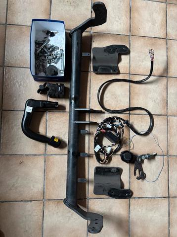 Trekhaak afneembaar compleet 13-polige kabelset Kia Ceed SW beschikbaar voor biedingen