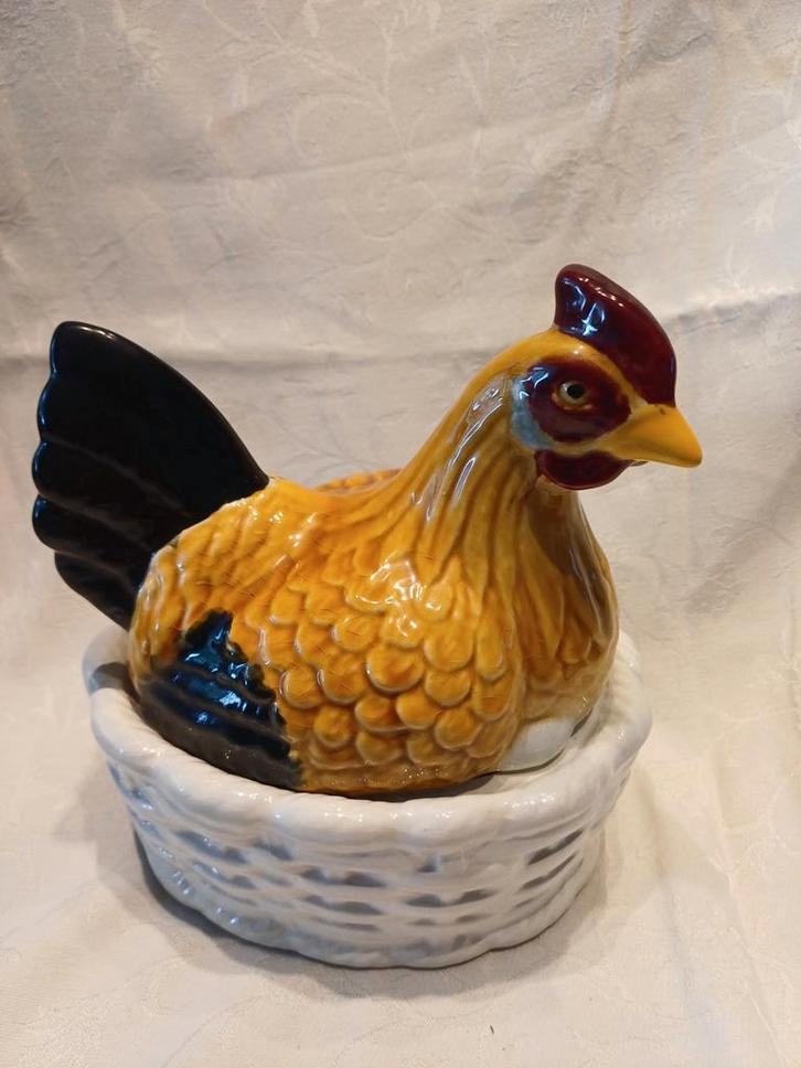 Vintage Keramische Kip op Nest Eierdop, Antiek en Kunst, Antiek | Woonaccessoires, Ophalen of Verzenden