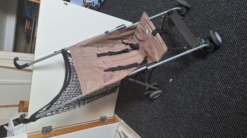 Praktische en lichte buggy van Bambino, Kinderen en Baby's, Buggy's, Gebruikt, Overige merken, Ophalen