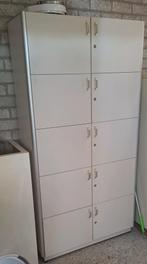 Twee nette opbergkasten met deurtjes - kleur wit, Ophalen, Zo goed als nieuw