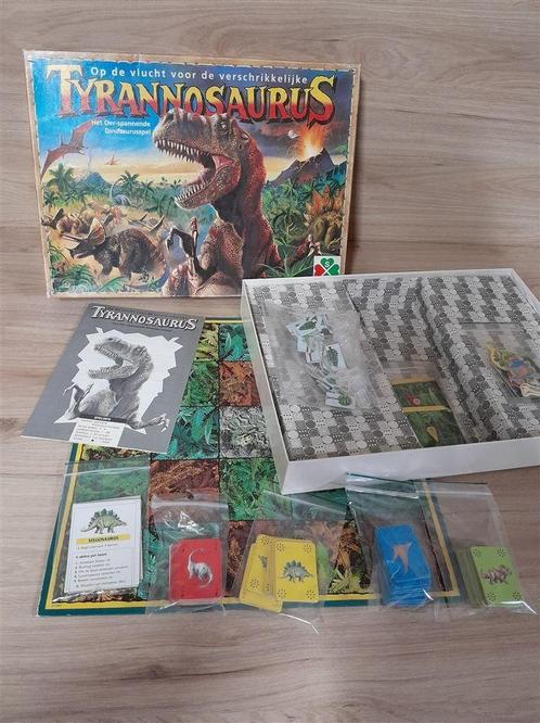 tyrannosaurus selecta [s1175], Hobby en Vrije tijd, Gezelschapsspellen | Bordspellen, Zo goed als nieuw, Ophalen of Verzenden