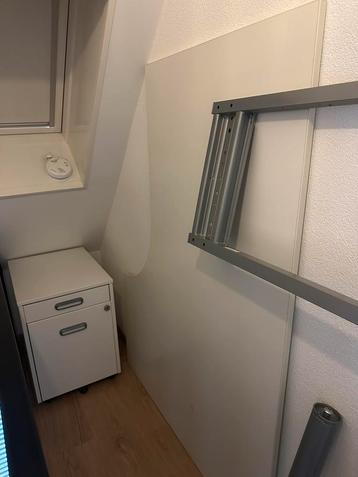 Galant IKEA hoekbureau wit 120x160x80 + ladekastje /ladeblok