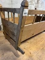 Oude houten Wieg - Ledikant / Antiek & Brocante / Decoratief, Gebruikt, Ophalen of Verzenden, Info@barrelatelier.nl, Beatrixweg 1, Heerde
