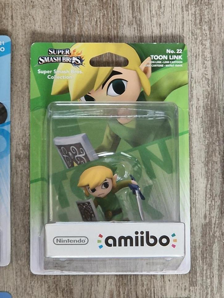 amiibo Toon Link Super Smash Bros serie nummer 22, Spelcomputers en Games, Games | Nintendo Switch, Nieuw, Vechten, 1 speler, Vanaf 3 jaar
