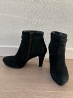 Zwarte Suède Enkellaarsjes Di Lauro, Ophalen of Verzenden, Zo goed als nieuw, Zwart, Lage of Enkellaarzen