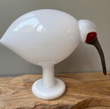 O. Toikka Iittala. Witte Ibis beschikbaar voor biedingen