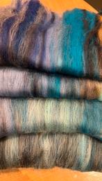 Gekaard wol om te spinnen., Hobby en Vrije tijd, Ophalen of Verzenden, Zo goed als nieuw, Spinwol
