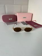 Miu Miu Zonnebril - Stijlvol en Elegant!, Zonnebril, Overige kleuren, Prada, Ophalen of Verzenden
