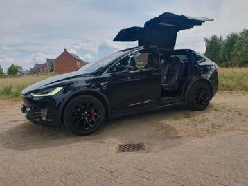 Tesla Model X 100 KWH! CCS autopilot 2.5 centry 4x4 trekhaak beschikbaar voor biedingen