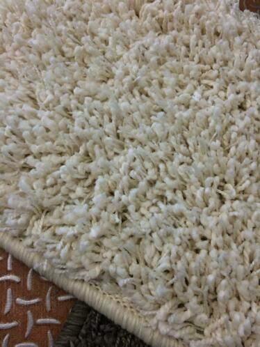 tapijt festoneren carpet festonneren op maat kleed kleeden, Huis en Inrichting, Stoffering | Vloerbedekking, Nieuw, Tapijt, Wit