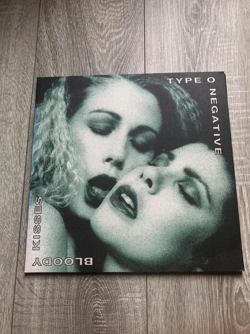 Type o negative - Bloody Kisses, Cd's en Dvd's, Vinyl | Hardrock en Metal, Zo goed als nieuw, Ophalen of Verzenden