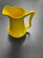 Leuke gele kan nieuw om drankje in te serveren (limoncello c, Huis en Inrichting, Geel, Aardewerk of Porselein, Nieuw, Ophalen of Verzenden