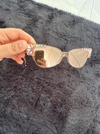 Dsquared dames zonnenbril, Ophalen of Verzenden, Zo goed als nieuw, Zonnebril, Overige merken
