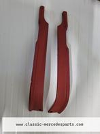 carrosserie afwerkrand onder koplampen Mercedes w107 r107, Auto-onderdelen, Carrosserie en Plaatwerk, Gebruikt, -, Ophalen of Verzenden