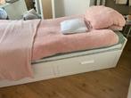 Hemnes bedbank met 2 nette matrassen, Ophalen, Gebruikt, Wit, Tweepersoons