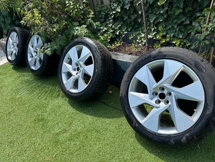 20" Jaguar I-Pace Velgen met Zomerbanden & TPMS, Auto-onderdelen, Banden en Velgen, Banden en Velgen, Zomerbanden, 20 inch, 245 mm