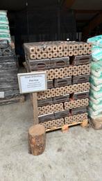 (A35) Nachtbriketten 10 kilo vanaf €4,50. Oussoren haardhout, Ophalen