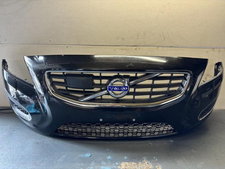 Volvo S60 Complete Voorbumper 31290811, Auto-onderdelen, Carrosserie en Plaatwerk, Bumper, Volvo, Voor, Gebruikt, Ophalen of Verzenden