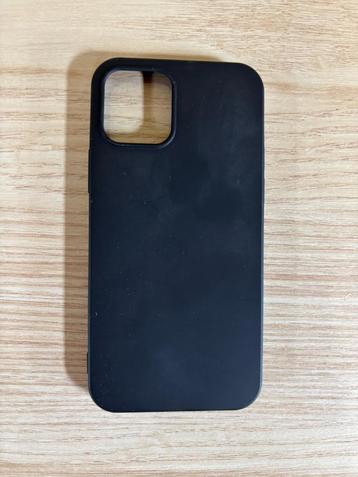 Zwarte Siliconen Hoes voor iPhone 12 – Nieuwstaat beschikbaar voor biedingen