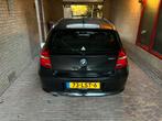 BMW 1-Serie 1.8 118I 5DR 2010 Zwart, Auto's, BMW, 1-Serie, 65 €/maand, Achterwielaandrijving, 1995 cc