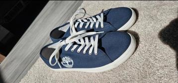 Newport Bay Canvas Ox Navy Canvas beschikbaar voor biedingen