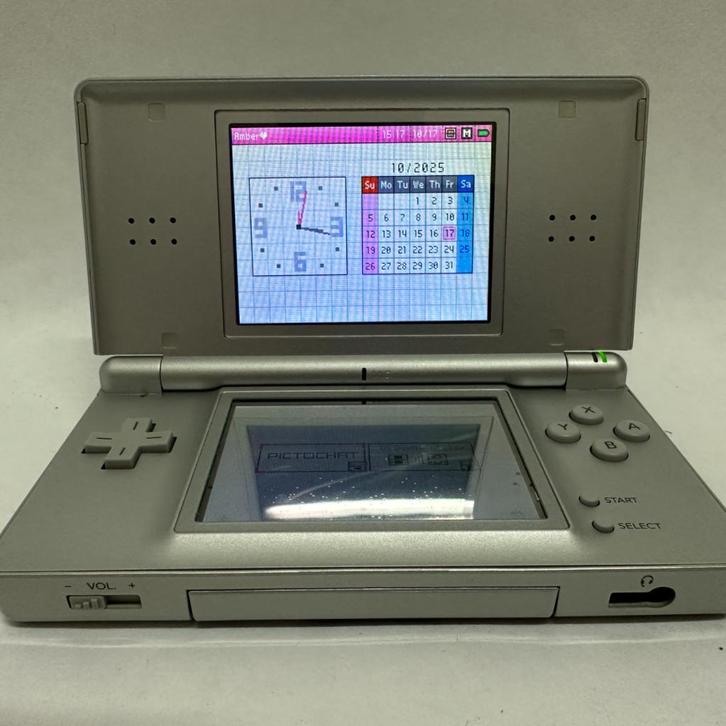 Nintendo DS Lite Zilver, Spelcomputers en Games, Spelcomputers | Nintendo 2DS en 3DS, Gebruikt