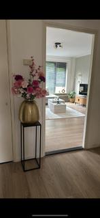 gouden vaas met bloemen, Ophalen, Zo goed als nieuw