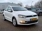Volkswagen Polo 1.2 TSI Highline PDC ACC Stoelverwarming, Auto's, Volkswagen, Gebruikt, Euro 6, 4 cilinders, USB