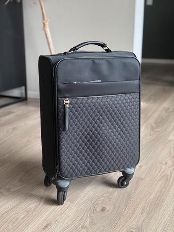 Kleine trolly beschikbaar voor biedingen