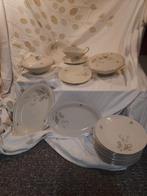 Complete 12 delig servies, Antiek en Kunst, Antiek | Servies compleet, Ophalen