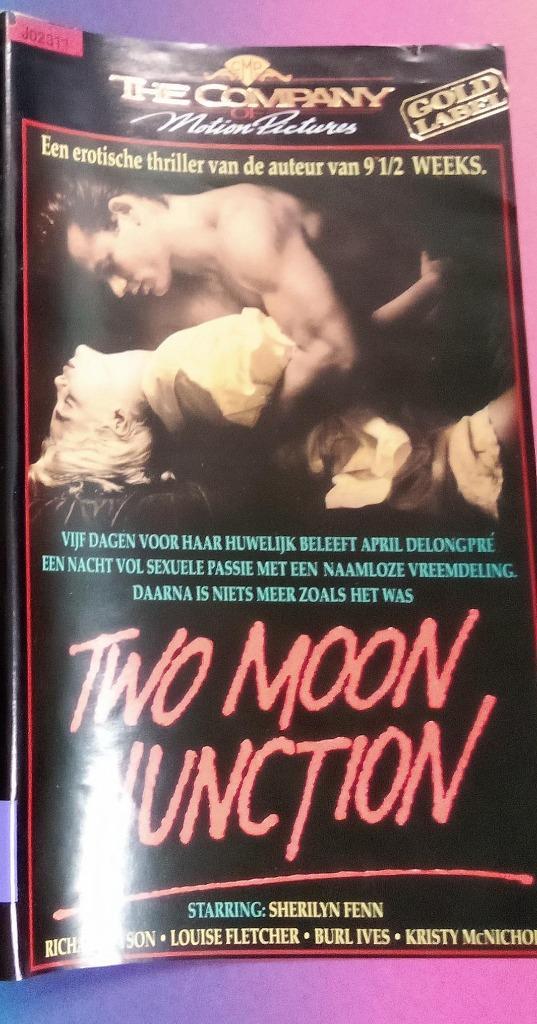 VHS - Two Moon Junction - Ex-Rental, Cd's en Dvd's, VHS | Film, Gebruikt, Thrillers en Misdaad, Vanaf 16 jaar, Verzenden