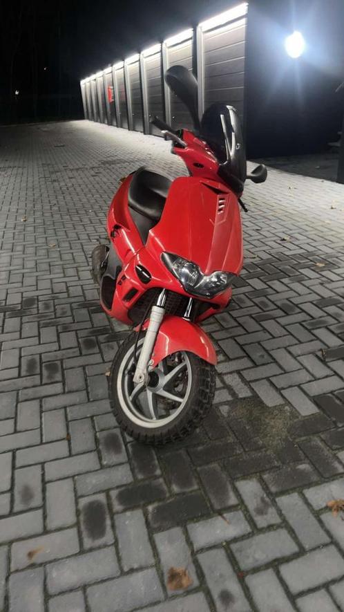 Gilera Runner 172cc, Fietsen en Brommers, Scooters | Piaggio, Zo goed als nieuw, Overige modellen, Verzenden